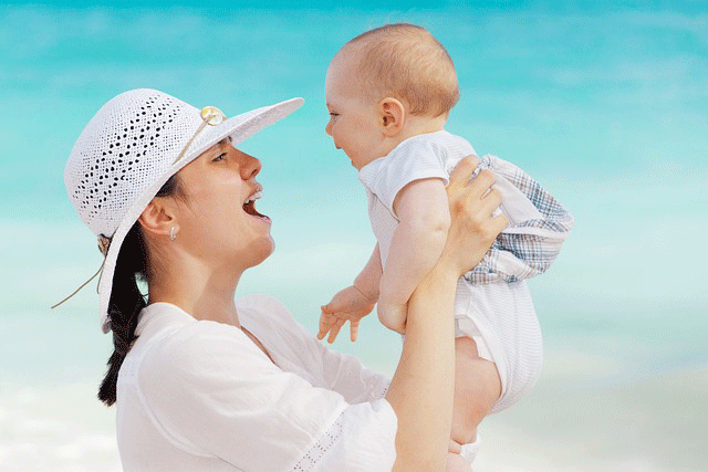 Bébé à la Plage